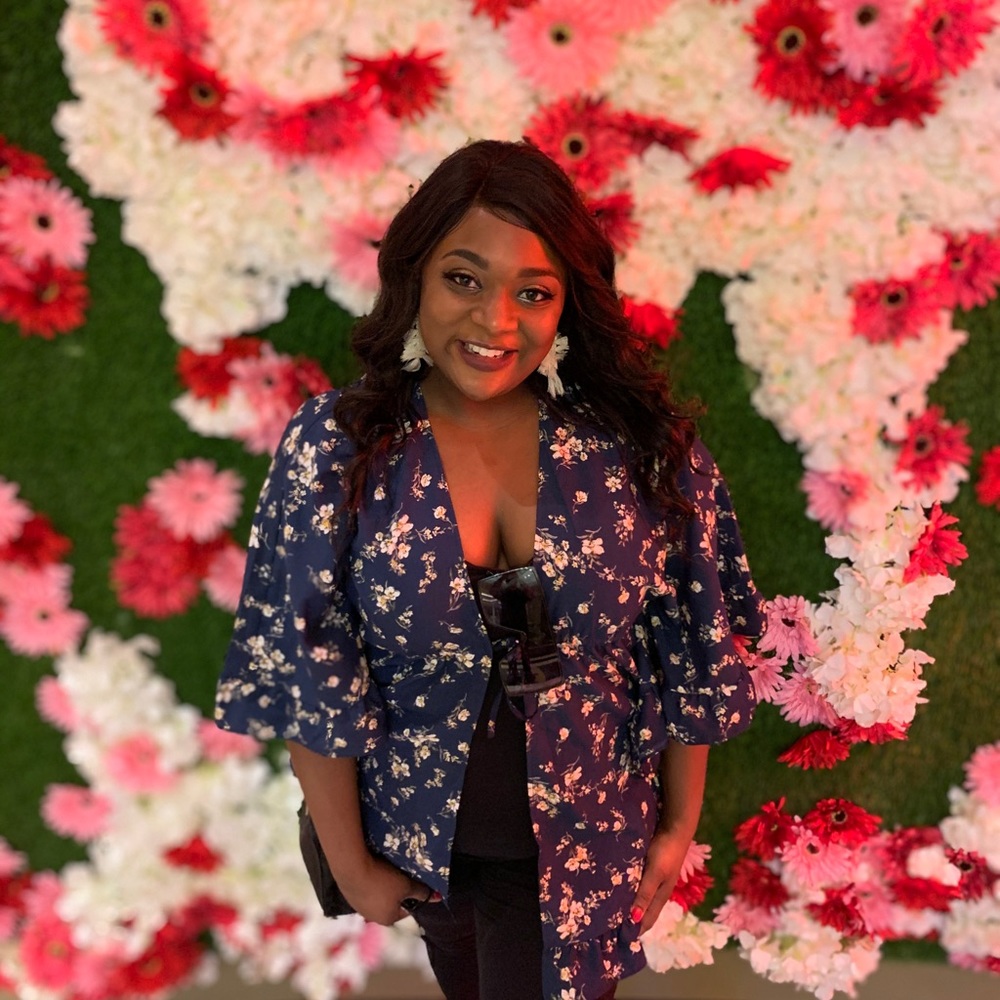 Meet your Posher, Jasmine